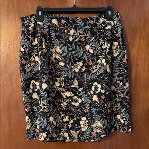 Casual Corner Black Floral Pencil Skirt